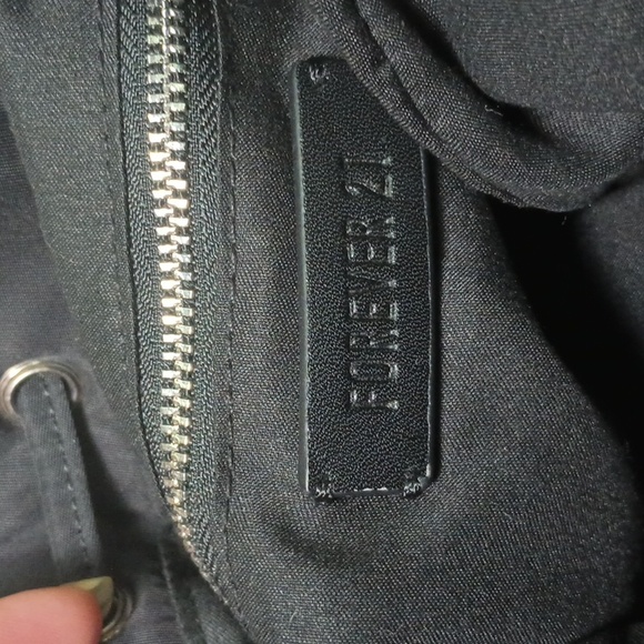 Forever 21 Black Purse Drawstring Close - Picture 3 of 7